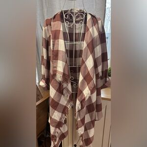 Maurices Open Front Fringe Top Size Small